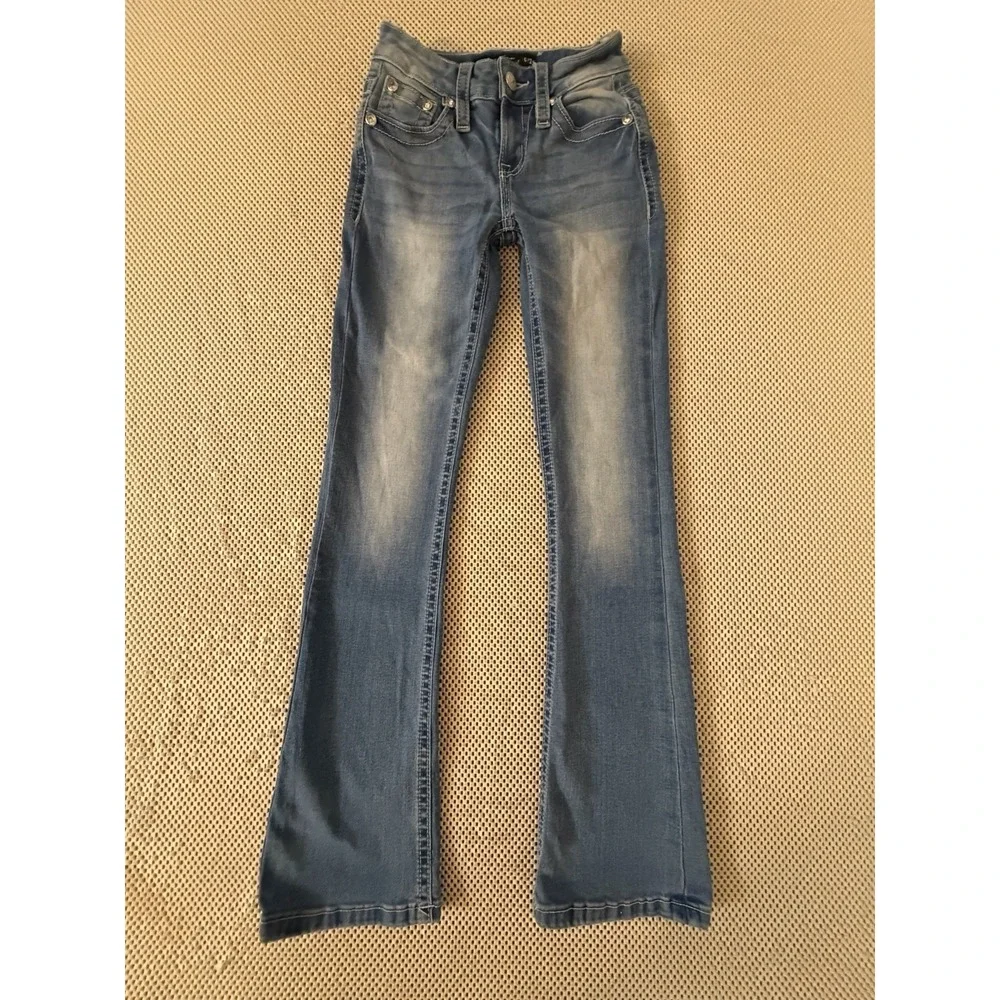 Stella In Dreams Jeans Sz 0 Mid Rise Boot Cut Bootcut Embroidered Thick Stitch